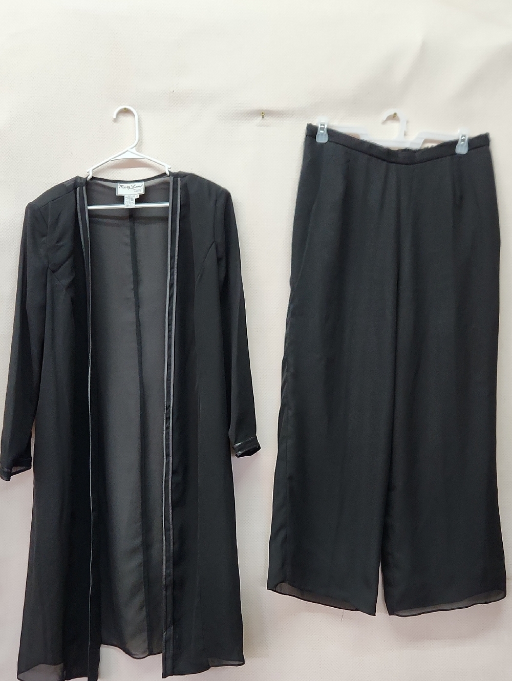 Women's Black Wide-Leg Palazzo Pants - Lightweight Satin Finish - Picture 1 of 8